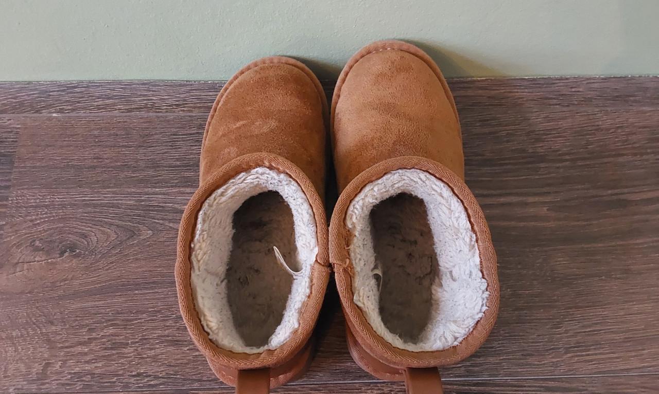 Sloffen gevoerd van het merk Graceland in maat 31 inclusief doos