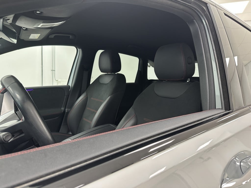 Mercedes-Benz B-Klasse 180 amg premium plus | verw. stuur | memory stoelen 