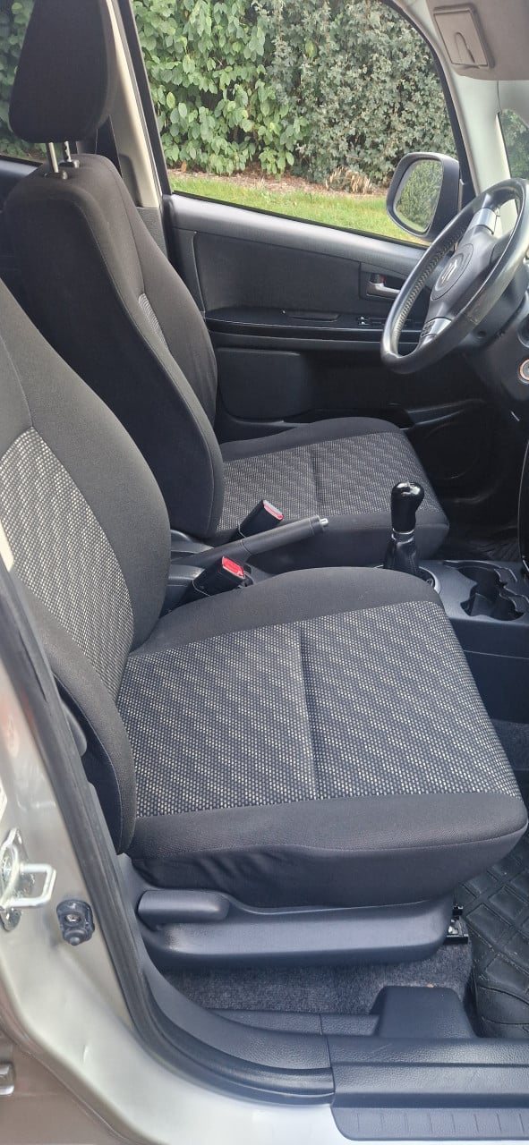 Suzuki SX4 1.6 apk tot 8-8-2026