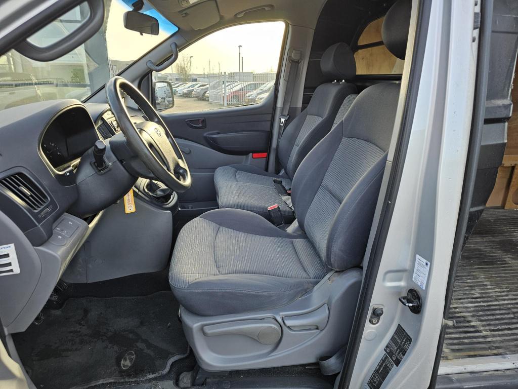 Hyundai H300 2.5 crdi active airco, 1e eigenaar