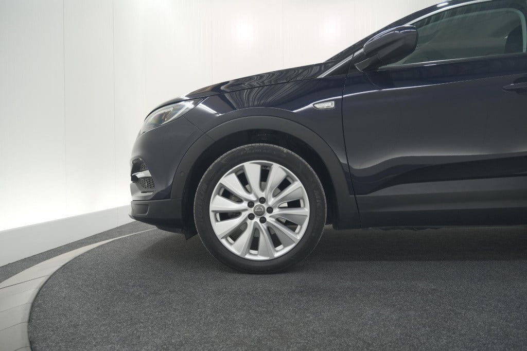 Opel Grandland X 130 turbo innovation | elektrische kofferklep | camera | d