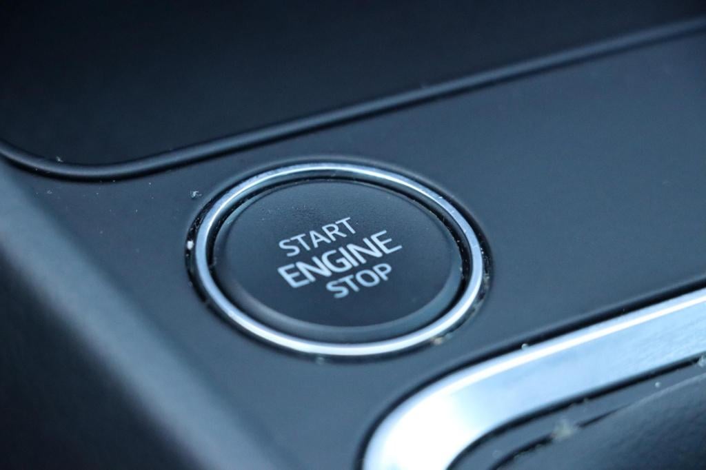 Seat Ateca 1.5 tsi style business intense 150pk |  pano | camera | stoel- e