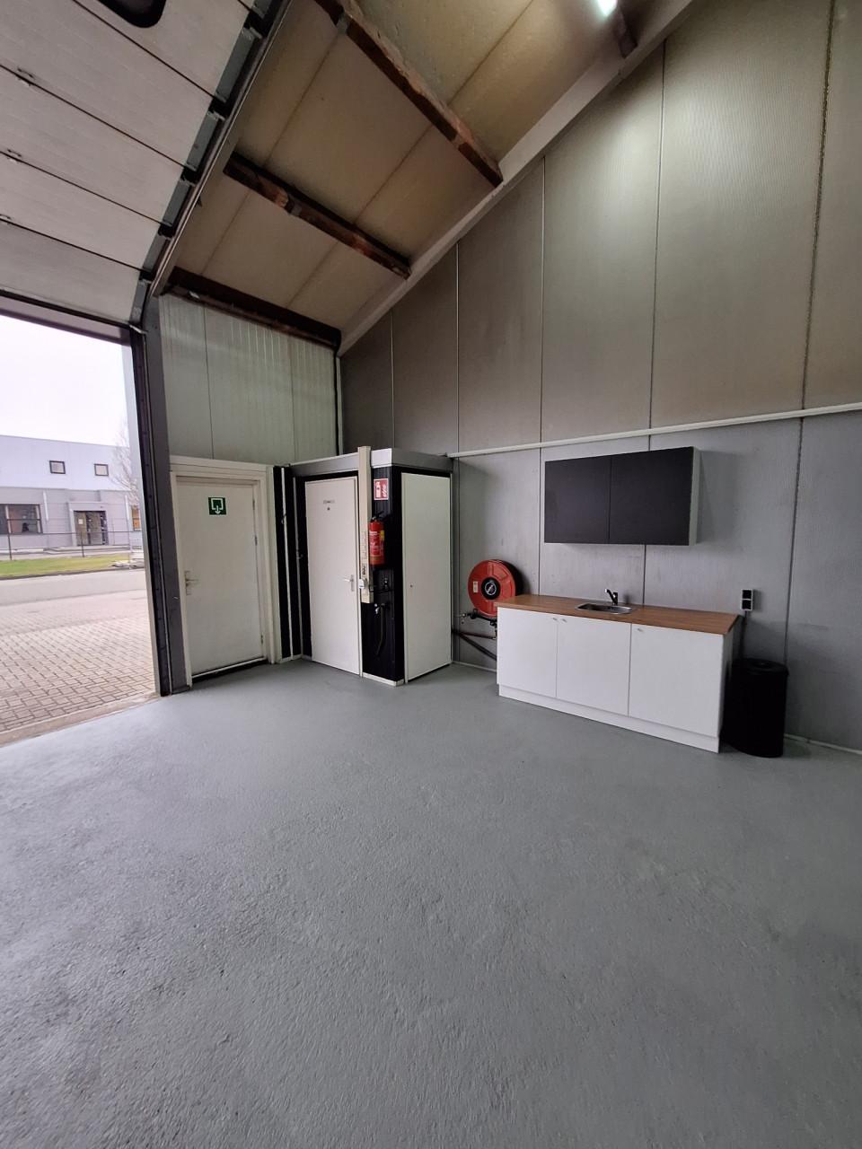 TE HUUR BEDRIJFSUNIT OP ARNESTEIN, MIDDELBURG