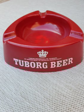 Vintage Tuborg Beer rode plastic asbak Made in Italy 1980s