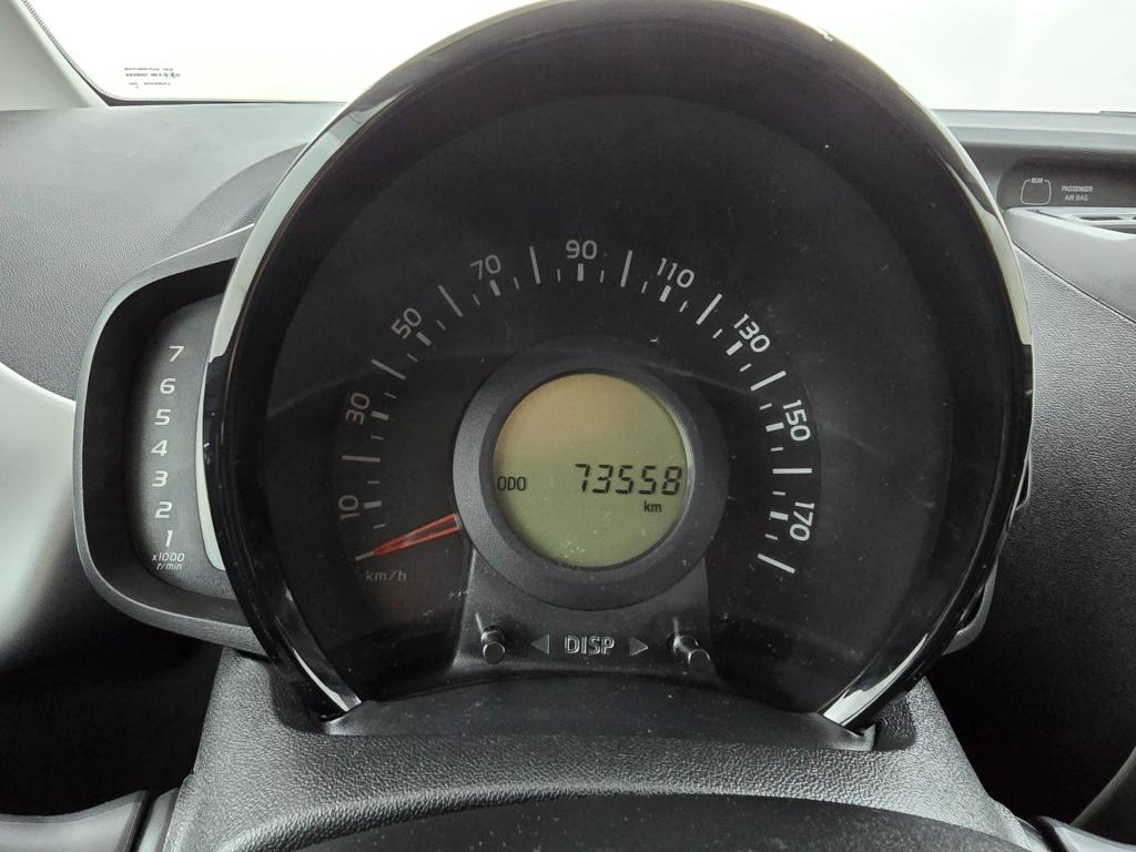 Toyota Aygo occasion 1.0 vvt-i x-play | zwart | tweedehands toyota aygo | a