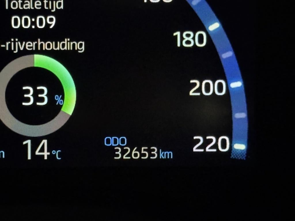 Toyota Yaris Cross 1.5 hybrid team d | navi | pdc | bsm | winterpakket