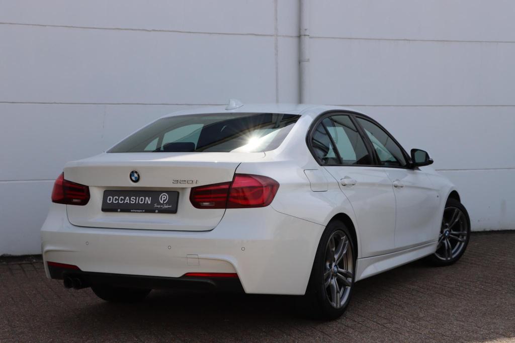 BMW 3-serie 320i edition m sport shadow executive 184pk