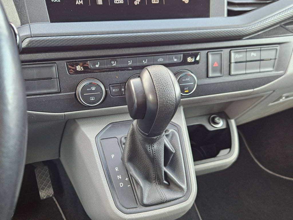 Volkswagen Transporter caravelle 2.0 tdi l2h1 | 9 pers. | pdc | cruisec.
