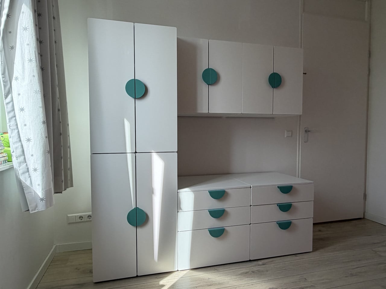 Ikea småstad kledingkast