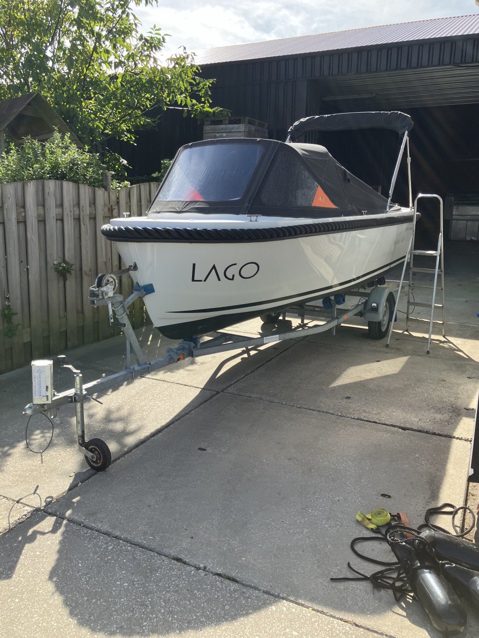 Maxima sloep met trailer
