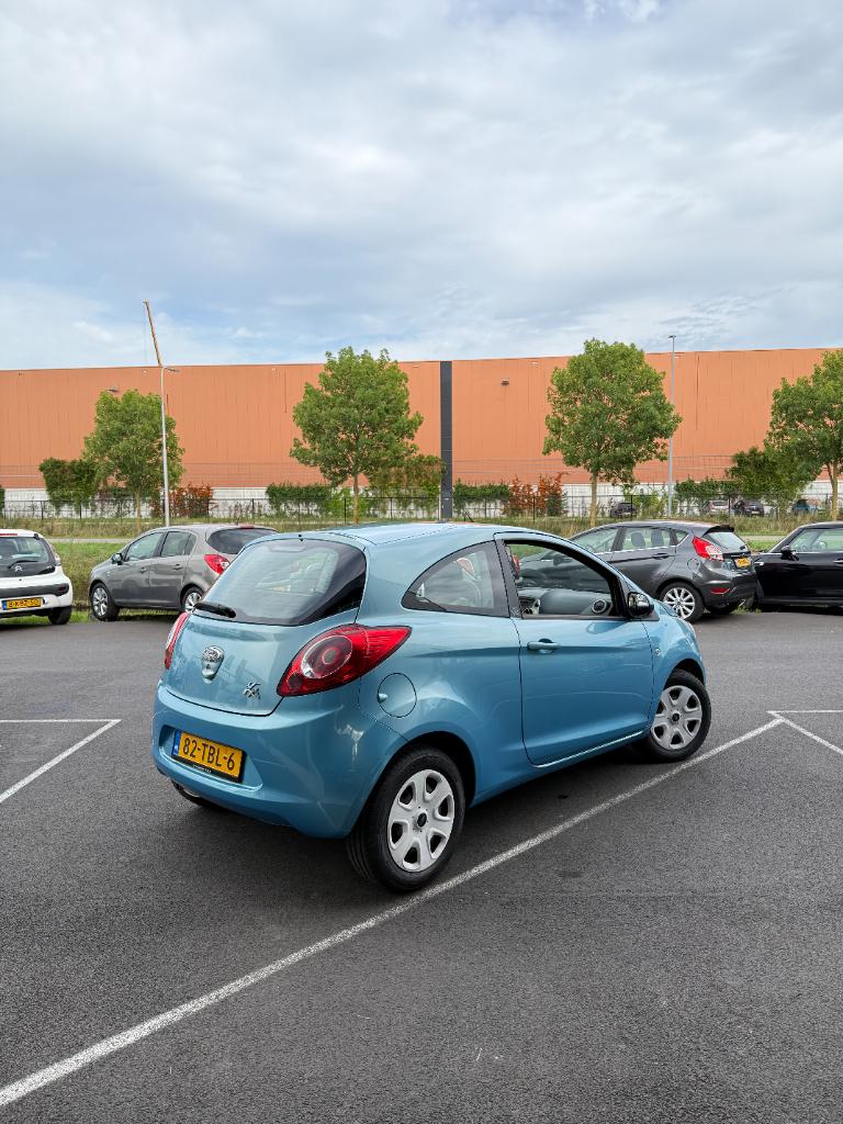 Ford KA 1.2 cool & sound start/stop - airco - nieuwe distr