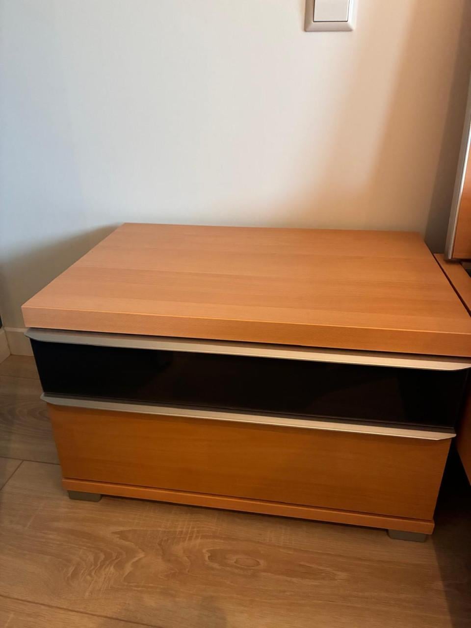 Bed 160x220 met 2 lattenbodems