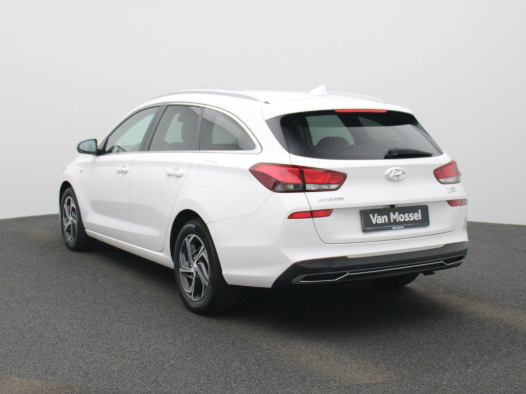 Hyundai I 30 wagon 1.5 t-gdi techno | navigatie | apple carplay / android a