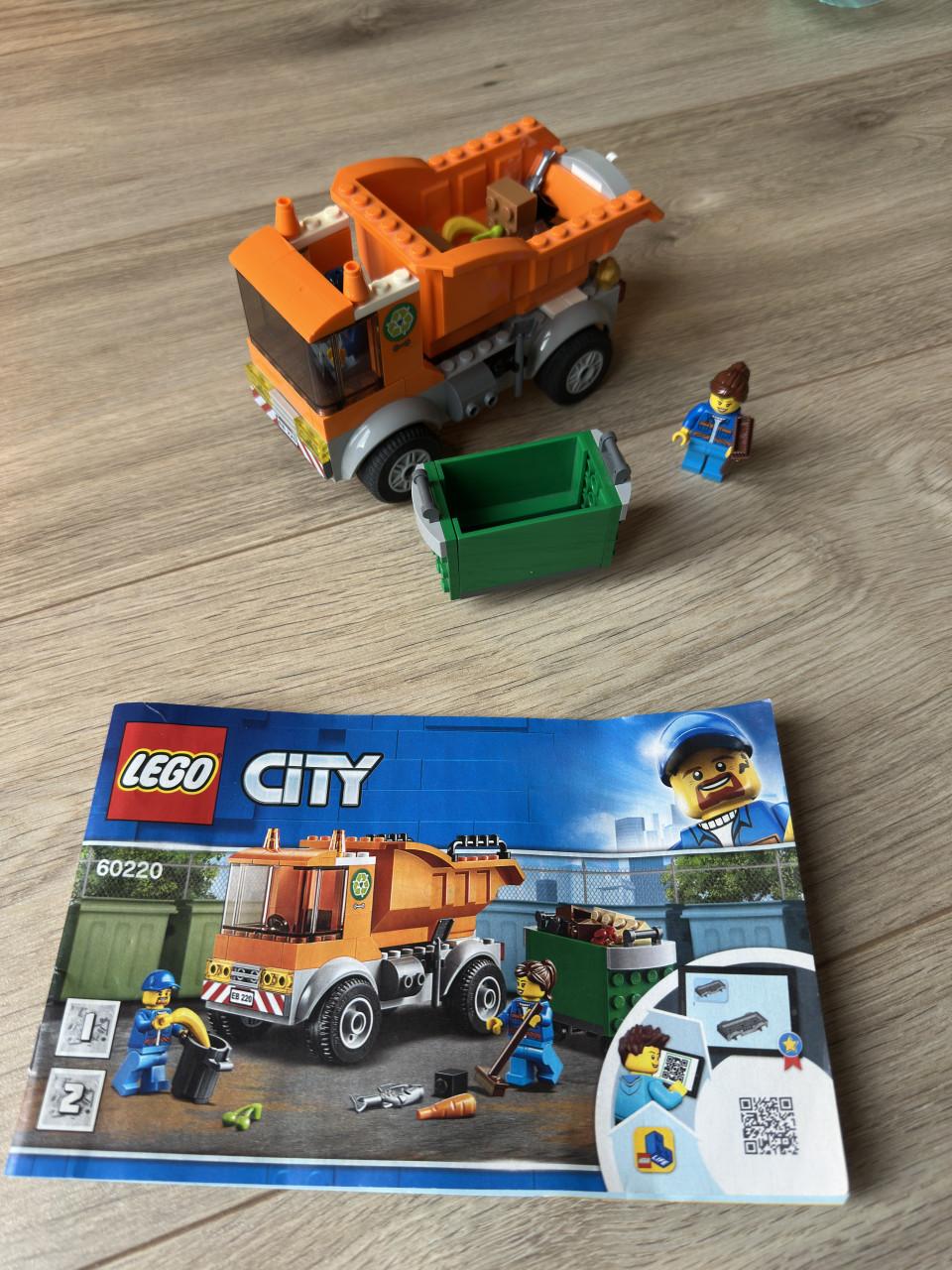 Lego City Vuilniswagen 60220