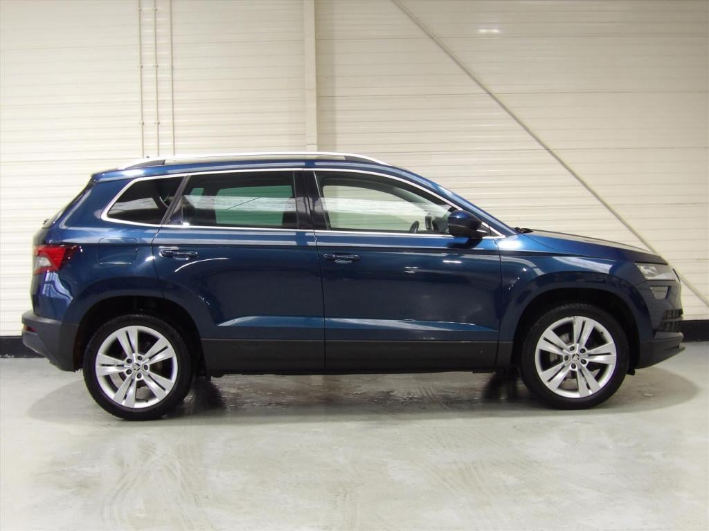 Skoda Karoq 1.5 tsi act greentech 150pk business edition plus
