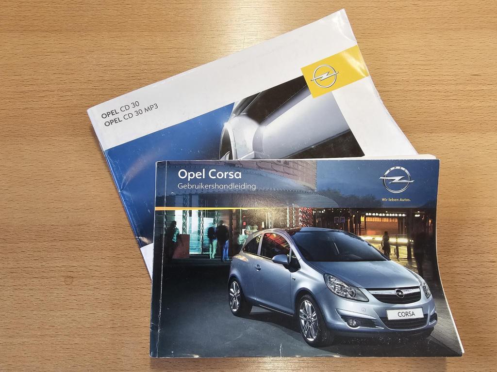 Opel Corsa 1.2-16v edition