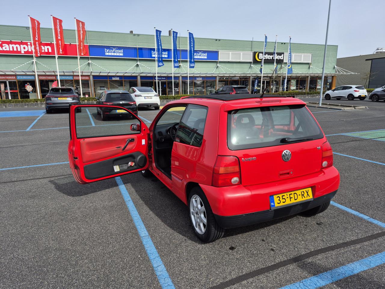 Vw lupo MOET WEG