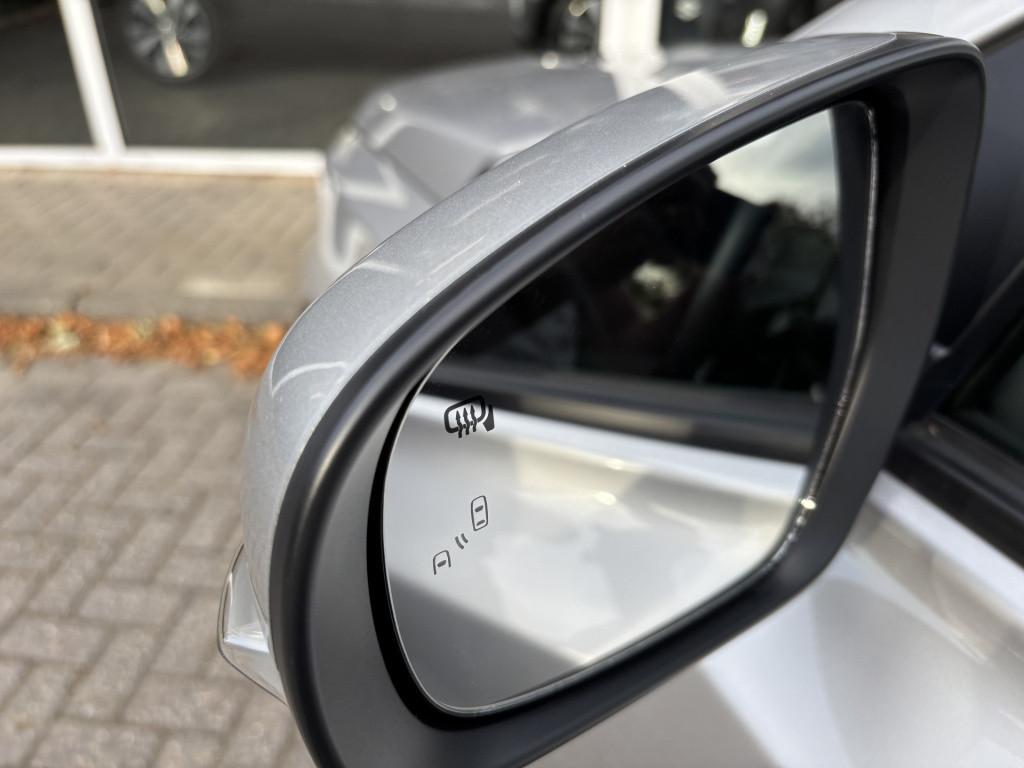 Suzuki Vitara 1.4 boosterjet style smart hybrid/ panoramadak
