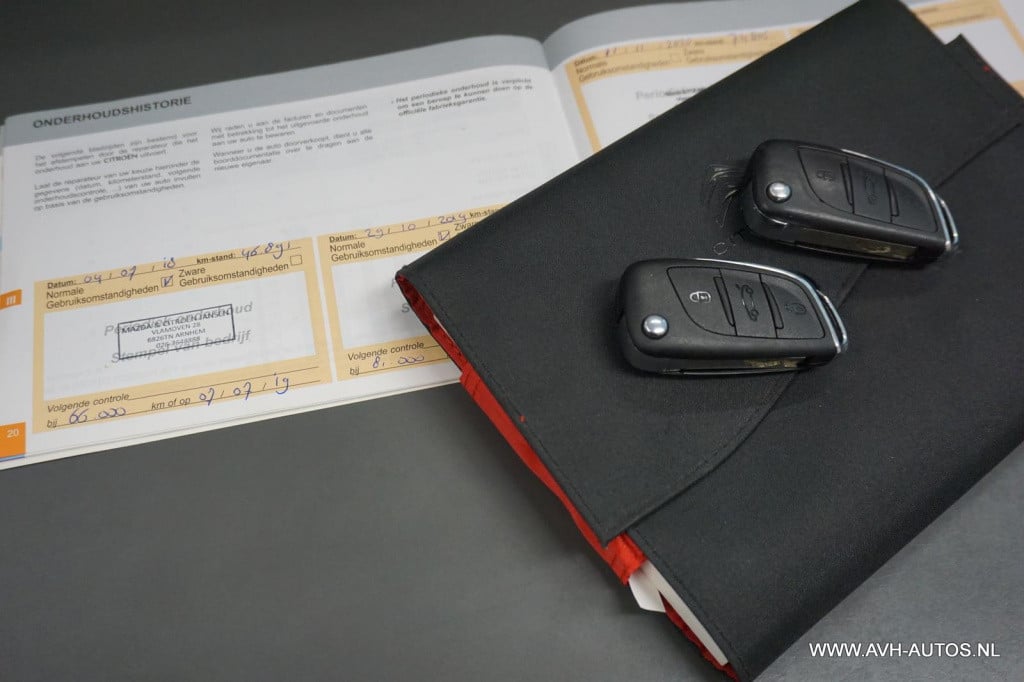 Citroen C4 1.2 puretech feel collection automaat