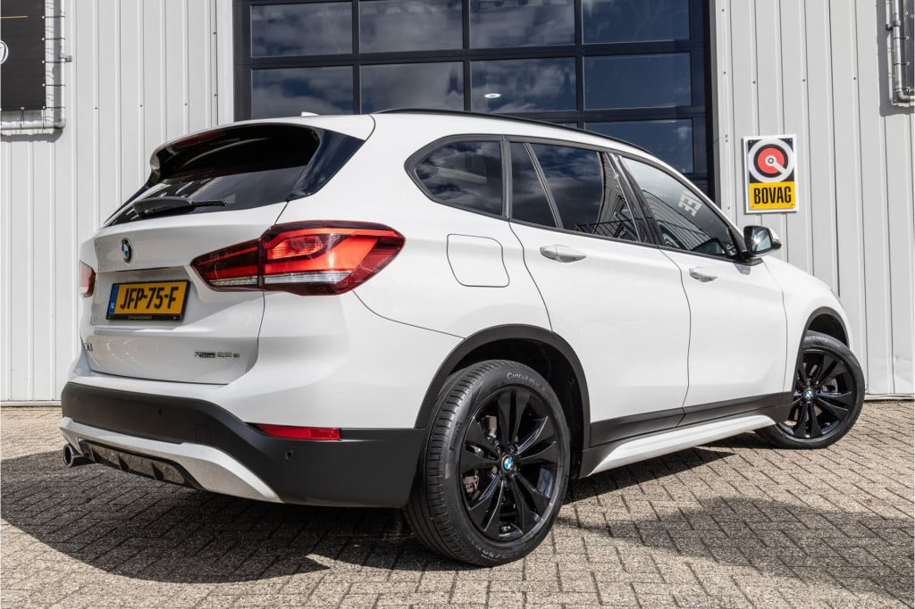 BMW X1 xdrive25e edrive sport line ✅pano✅18inch✅sportst