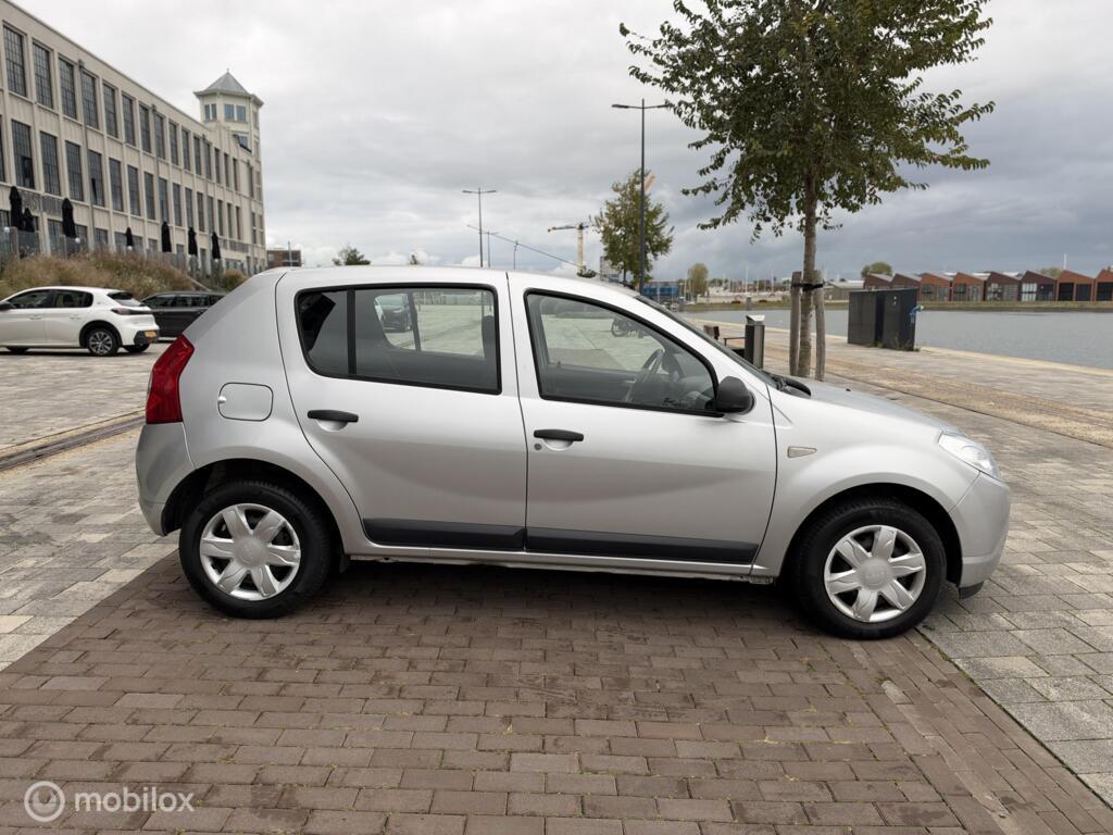 Dacia Sandero 1.2 Airco km35.126Nap 5Deurs Lauréate BJ2009