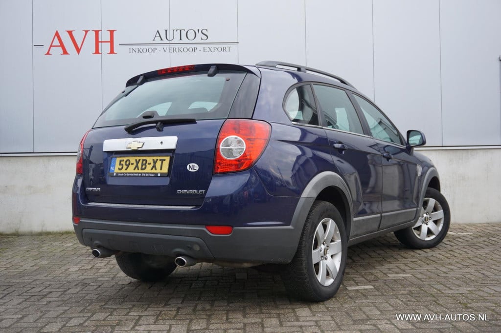Chevrolet Captiva 2.4 intro edition 2wd
