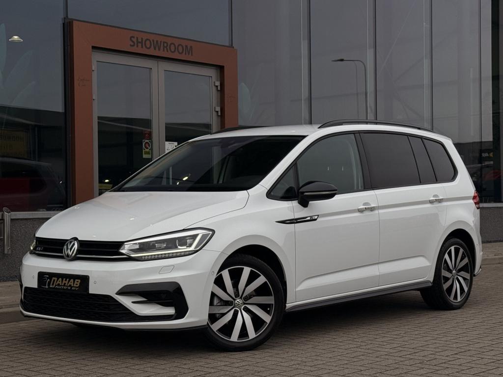 Volkswagen Touran 1.5 tsi highline business r 7p | acc | achteruitrijcamera
