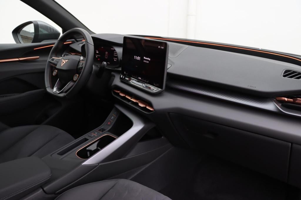 Cupra Terramar 1.5 tsi e-hybrid business 204pk dsg6 | soh 100% |