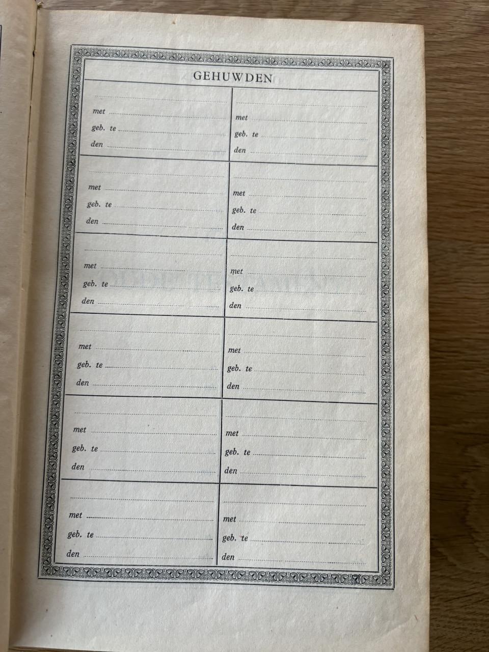 Oude bijbel uit 1937