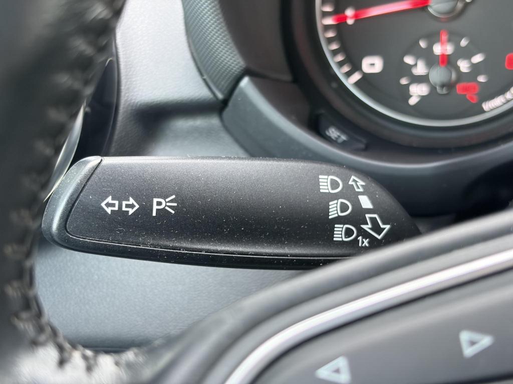 Audi A1 Sportback 1.0 tfsi s-line/automaat/navi/clima