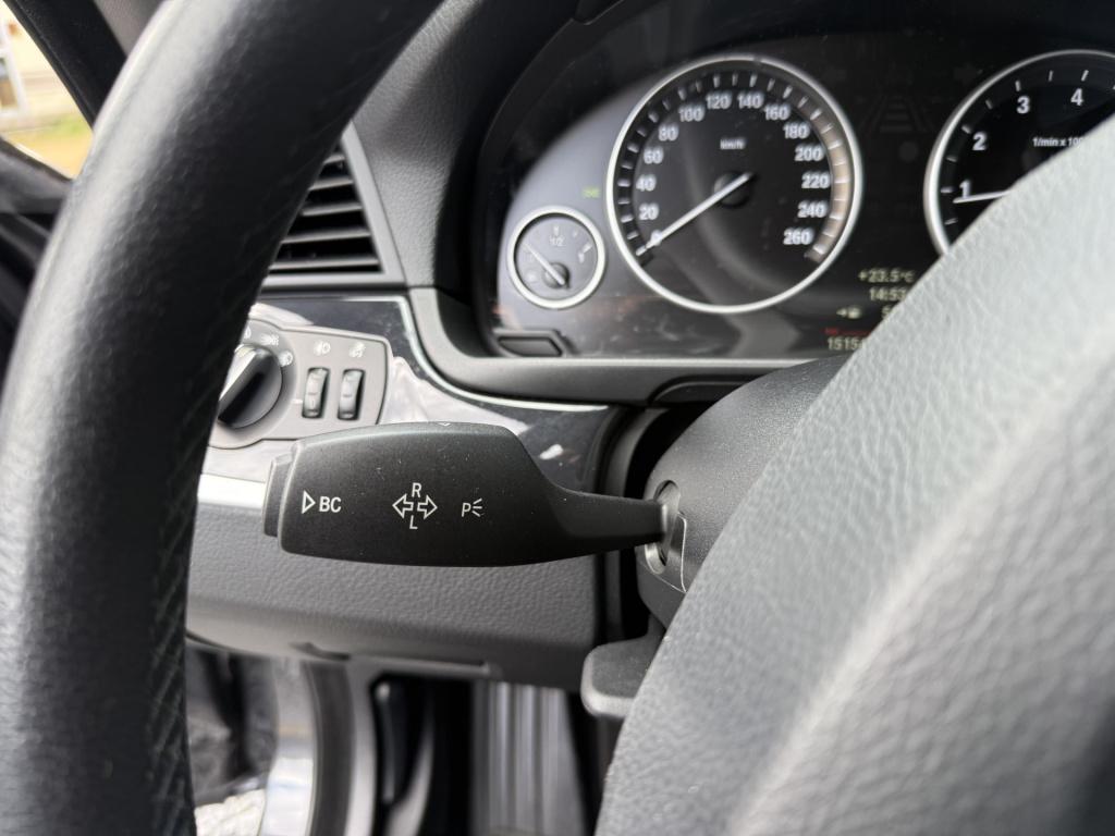 BMW 5 Serie 528i 6-cilinder executive sedan