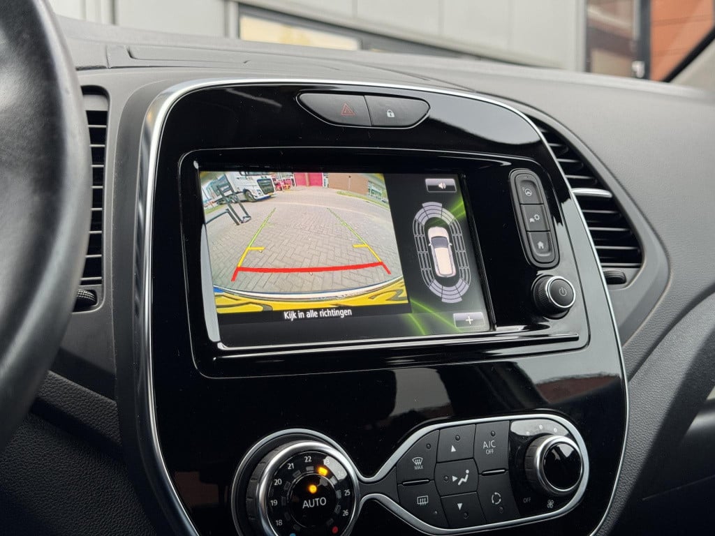 Renault Captur 1.3 tce intens automaat, nl-auto!