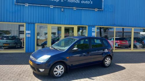 Ford Fiesta 1.3 Ambiente 5 deurs bj:2004 156.000km apk 2027