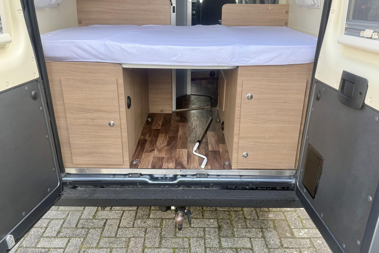 Mc Louis Menfys S-Line Van  (5.40m zeer compact, airco,1e eigenaar)