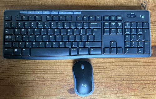 Logitech draadloos toetsenbord en muis