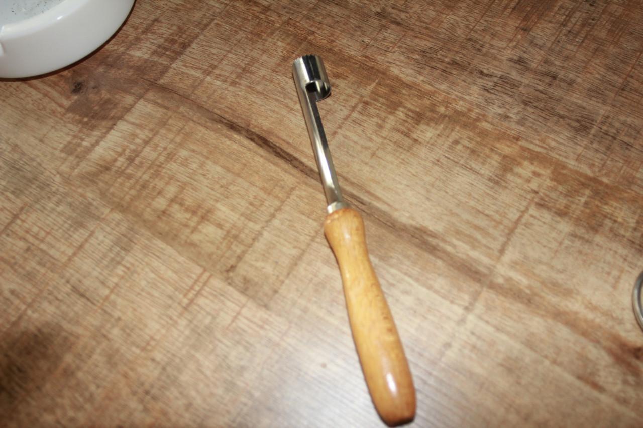 Kurketrekker,,schaar,,beetje  bestek,,appelboor