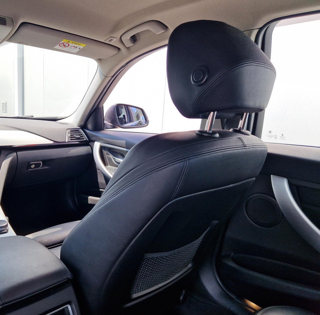 BMW 3-serie 330e centennial high executive