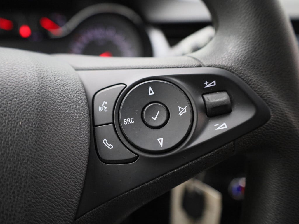 Opel Crossland X 1.2 edition | airco | apple carplay | cruise control