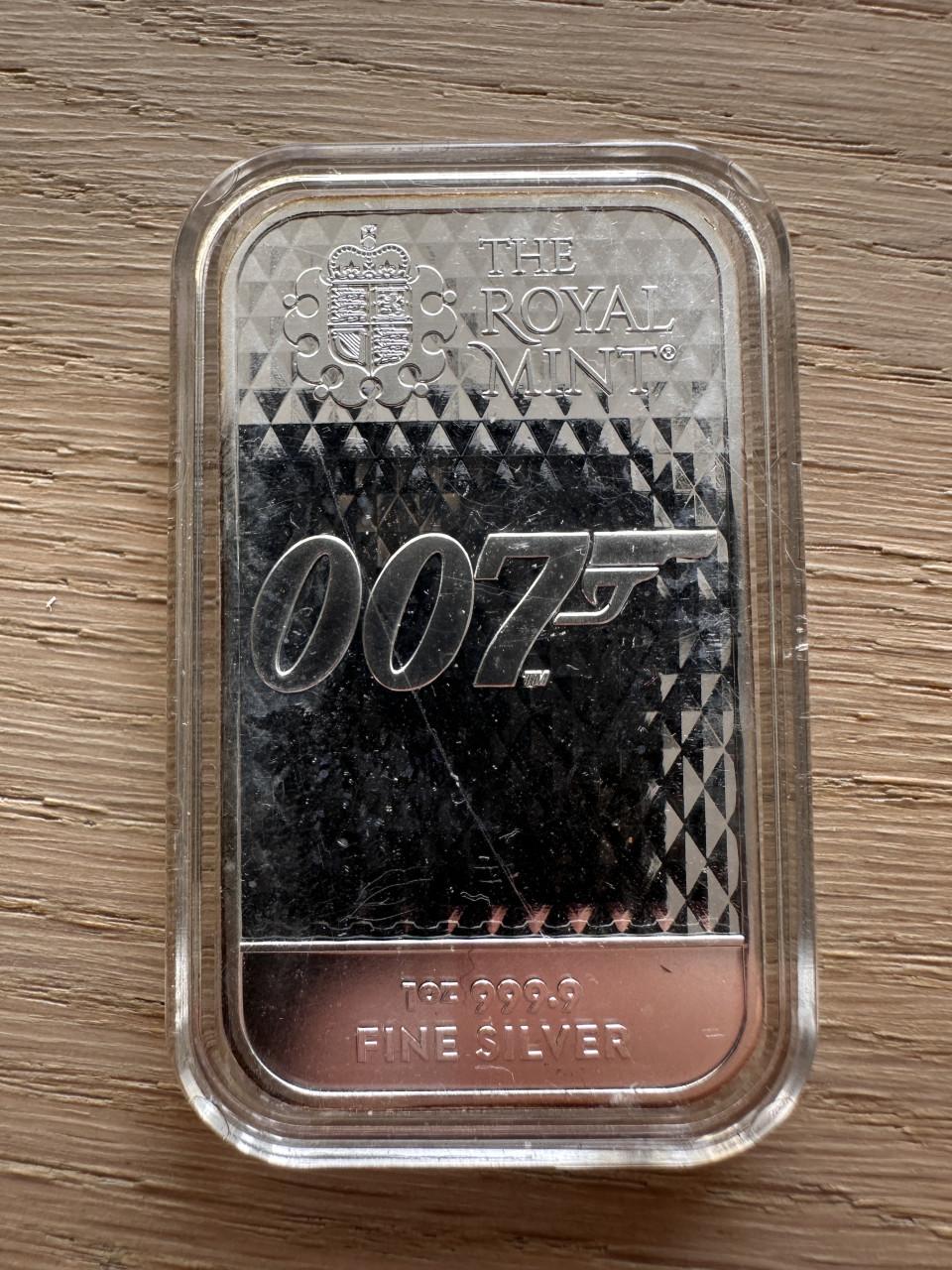 1oz zilverbaar Jamesbond 007