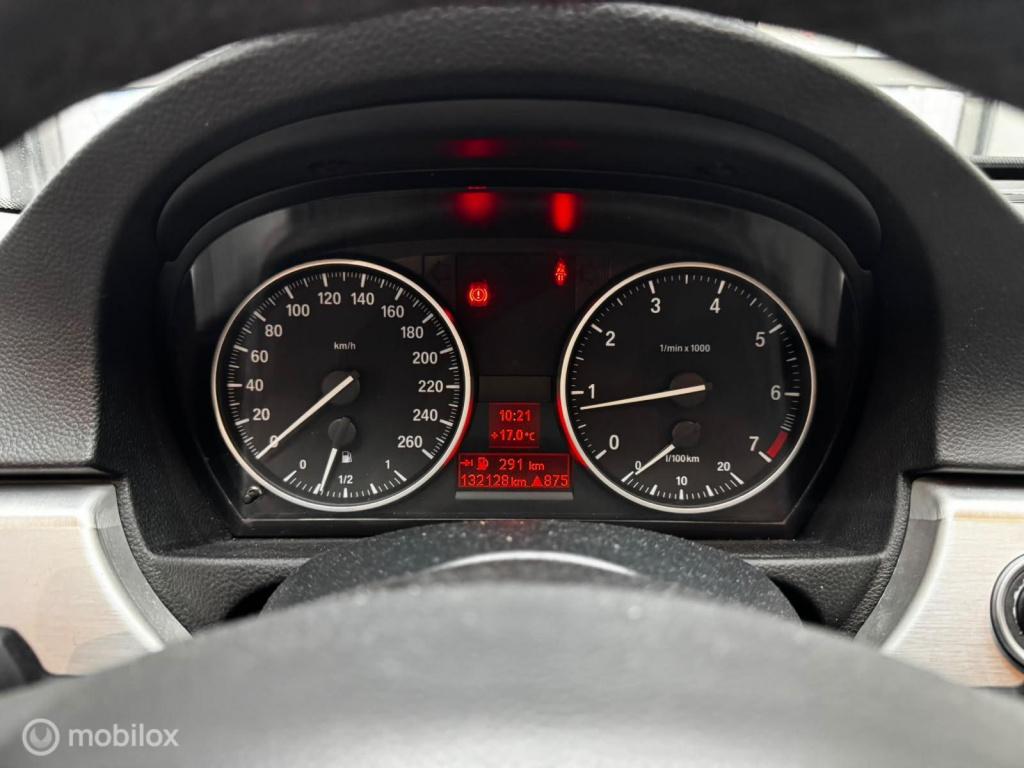 BMW 3-serie 316i tekst lezen!