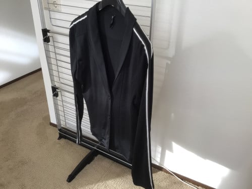 Zwarte blazer, maat S