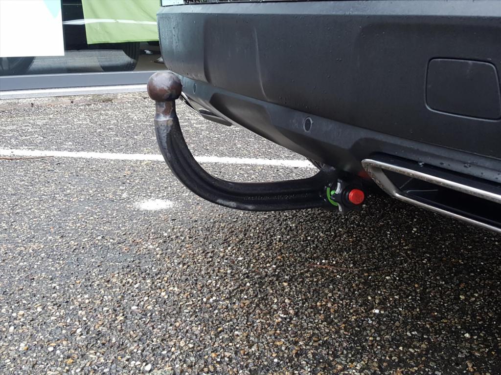 Peugeot 3008 1.2 130pk s&s gt automaat navigatie | trekhaak | apple carplay