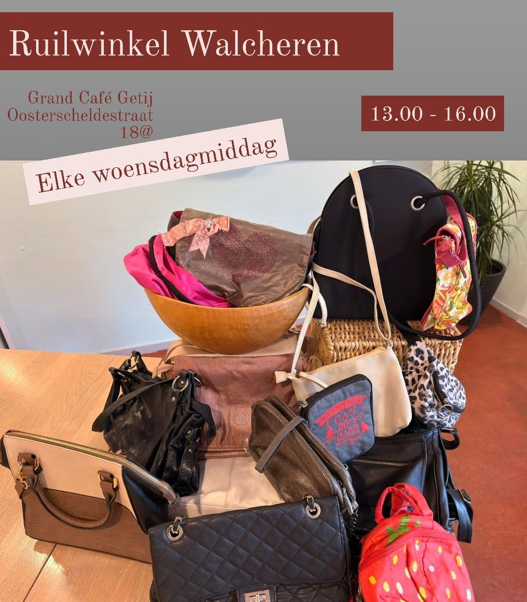 Tassen bij Ruilwinkel Walcheren