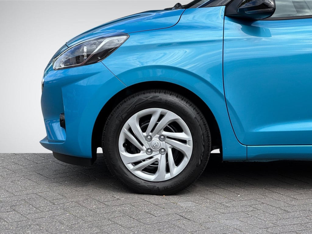 Hyundai I 10 1.0 premium | navigatie | camera | cruise & climate control | 