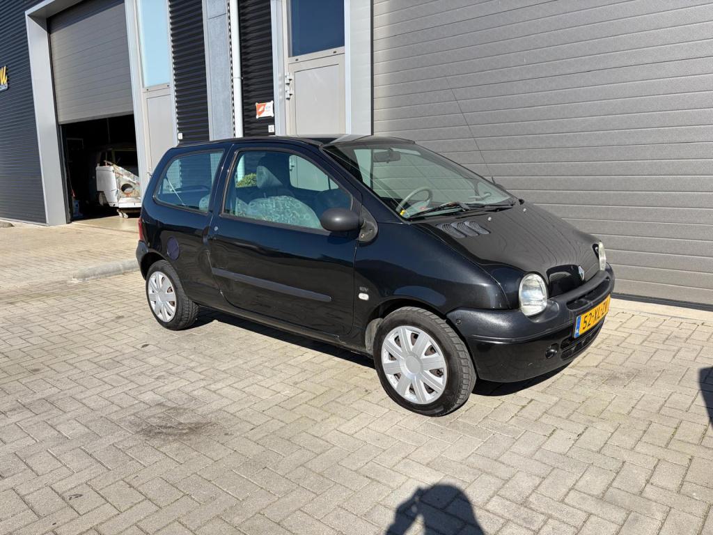 Renault Twingo 1.2-16v emotion/inruilkoopje/nieuwe apk/airco/