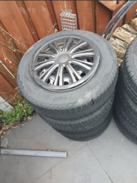 4banden met velg dop | bezorgen mogelijk.