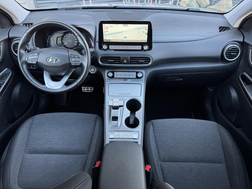 Hyundai Kona ev fashion 64 kwh 3-fase lader, soh 96%!