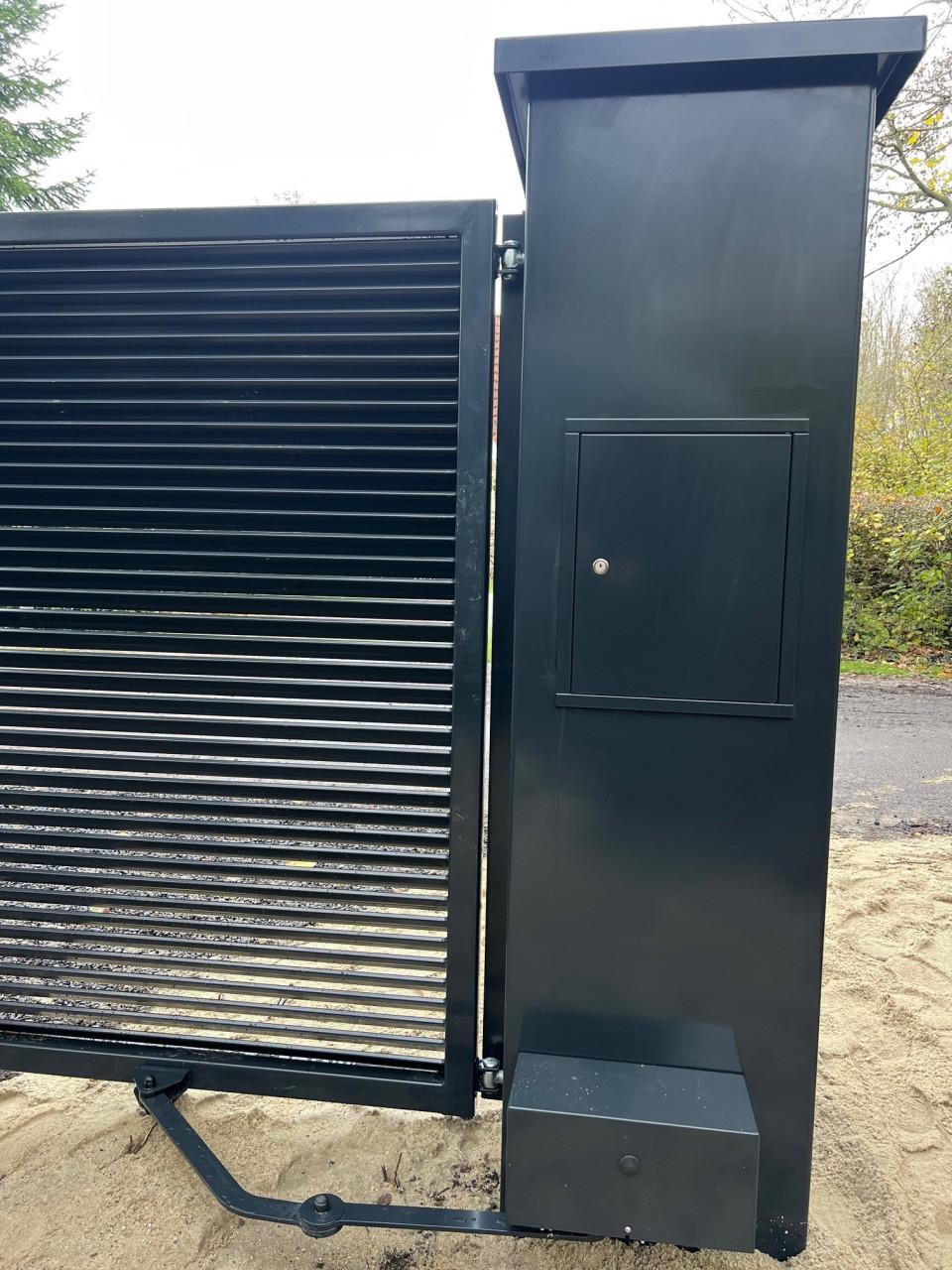 Maatwerk in: Automatische Schuifpoorten en Inrijpoorten.