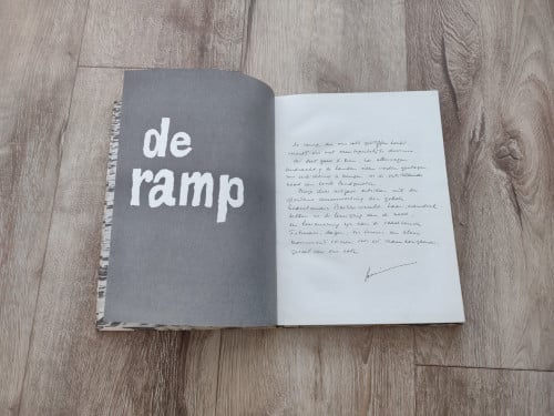 De Ramp - Watersnoodramp 1953. Boek met kaart stormvloed.