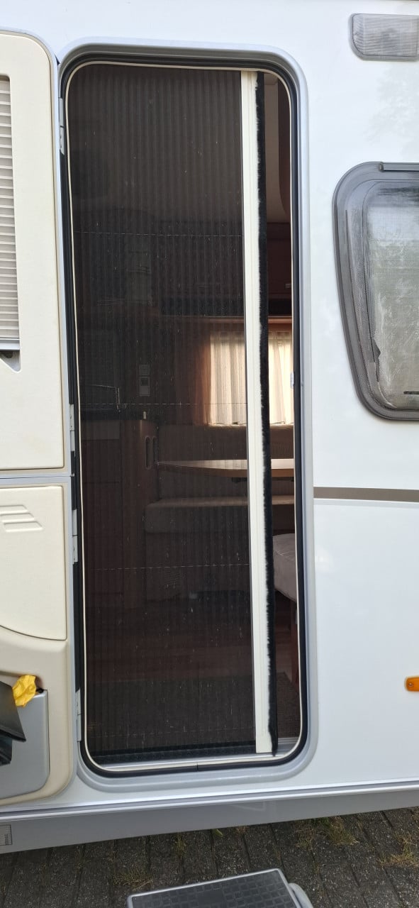 Eriba Nova HN545 bj 2011 airco mover EP levelsysteem, vloerverwarming